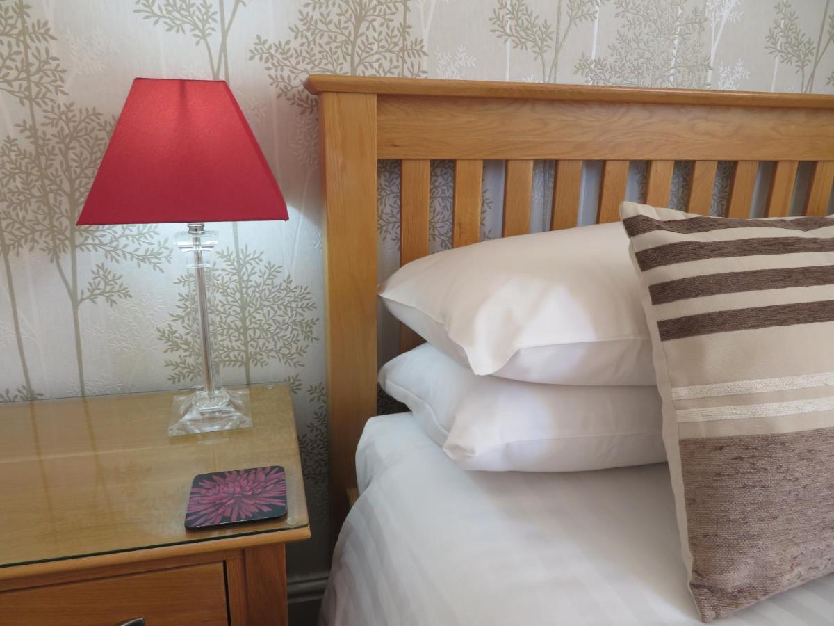 Hillside Bed & Breakfast เคนดัล ภายนอก รูปภาพ